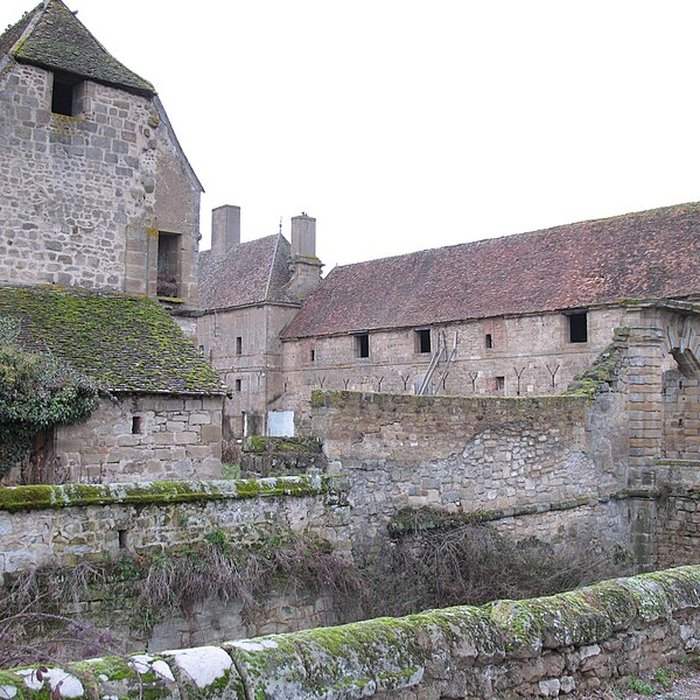 Photo de Château de Dracy-Saint-Loup