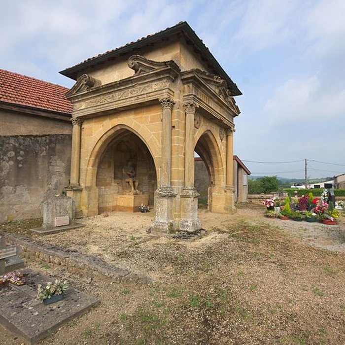 Photo de Ossuaire de Charency-Vezin