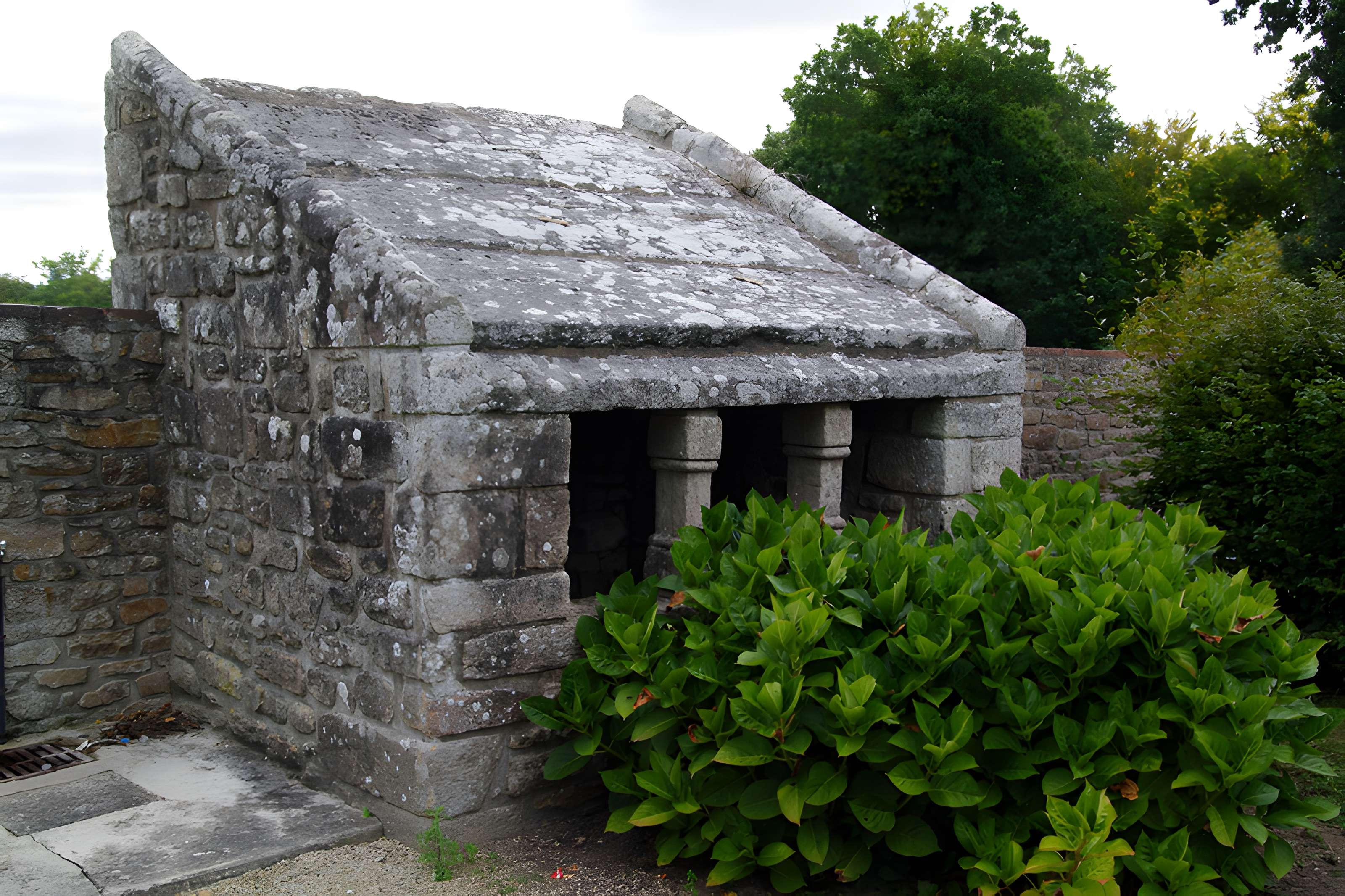 Ossuaire de Plélan-le-Petit 