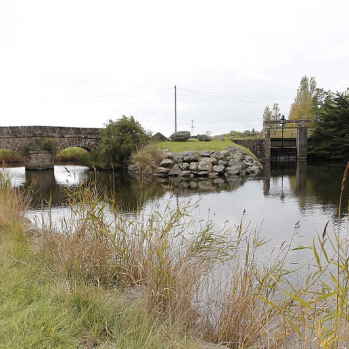 Photo de Ouvrages dart sur le canal de la Taillée également sur commune de La Barre-de-Monts