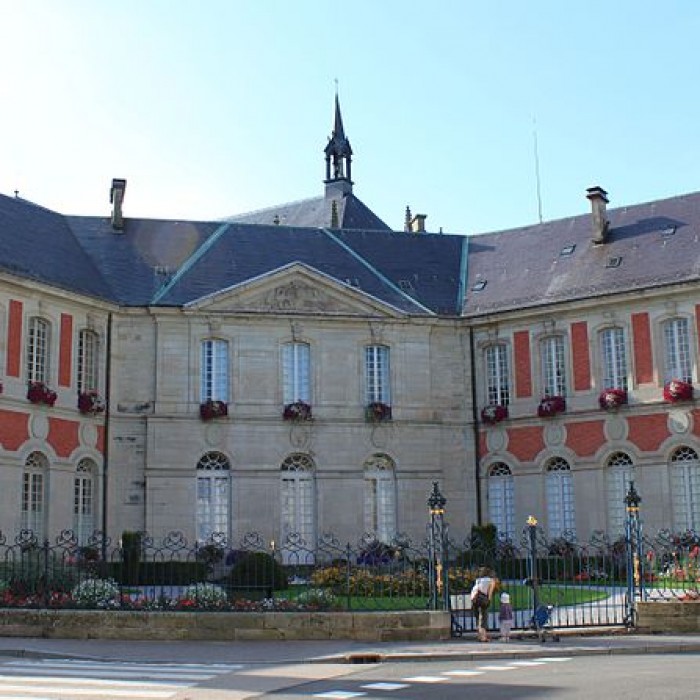 Photo de Palais abbatial de Remiremont