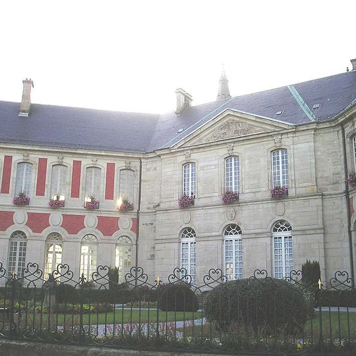 Photo de Palais abbatial de Remiremont
