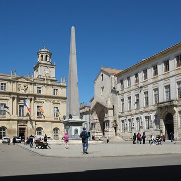 Palais archiépiscopal dArles