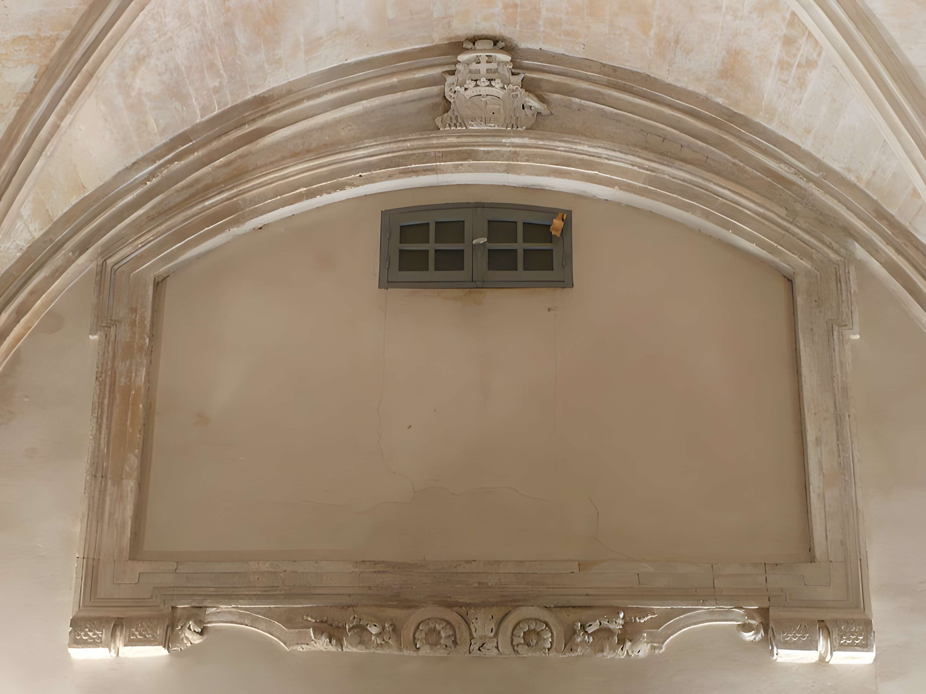 Palais archiépiscopal d'Arles