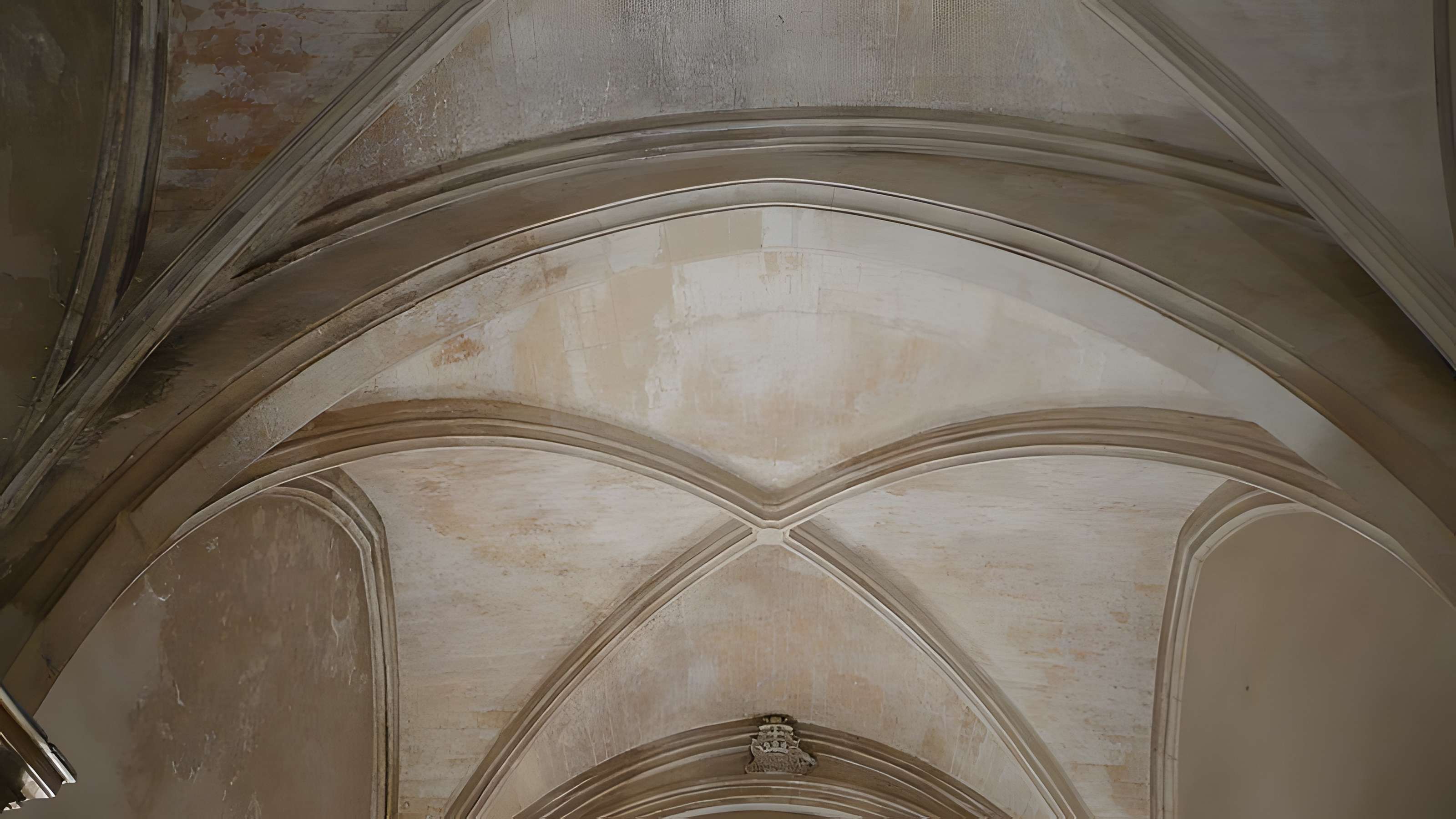 Palais archiépiscopal d'Arles