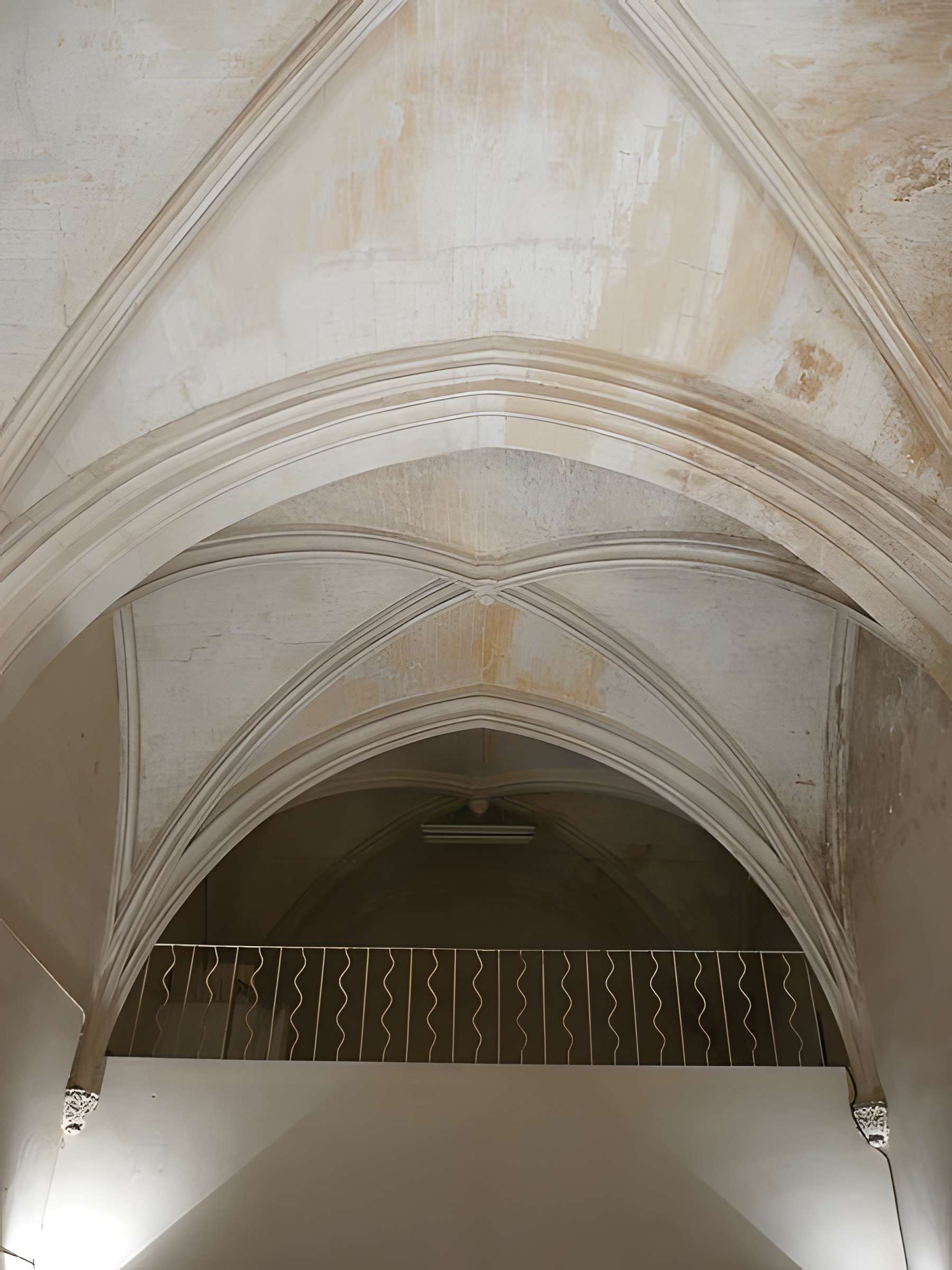 Palais archiépiscopal d'Arles