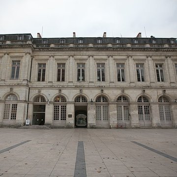 Palais archiépiscopal de Bourges