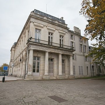 Palais archiépiscopal de Bourges