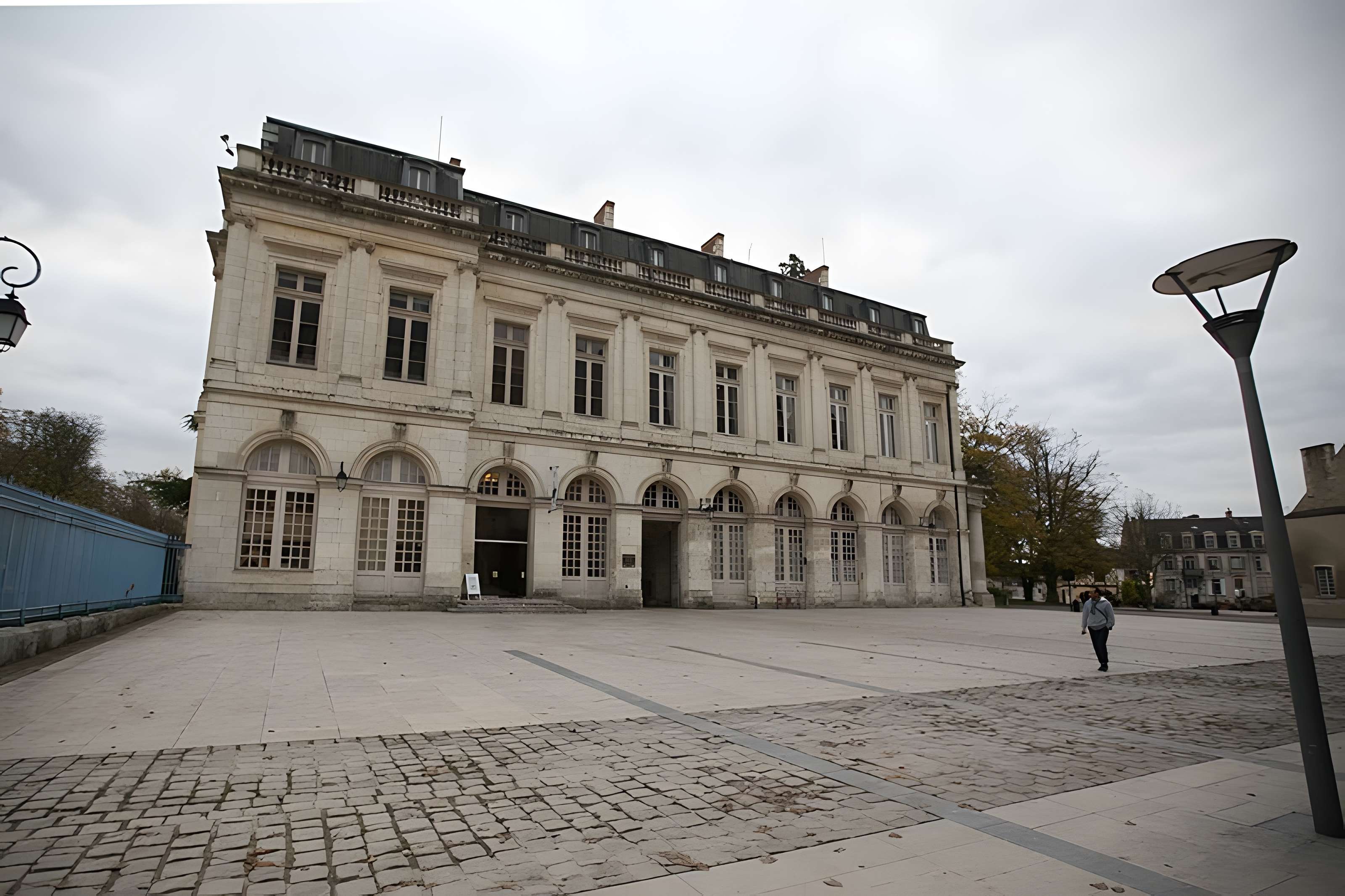Palais archiépiscopal de Bourges