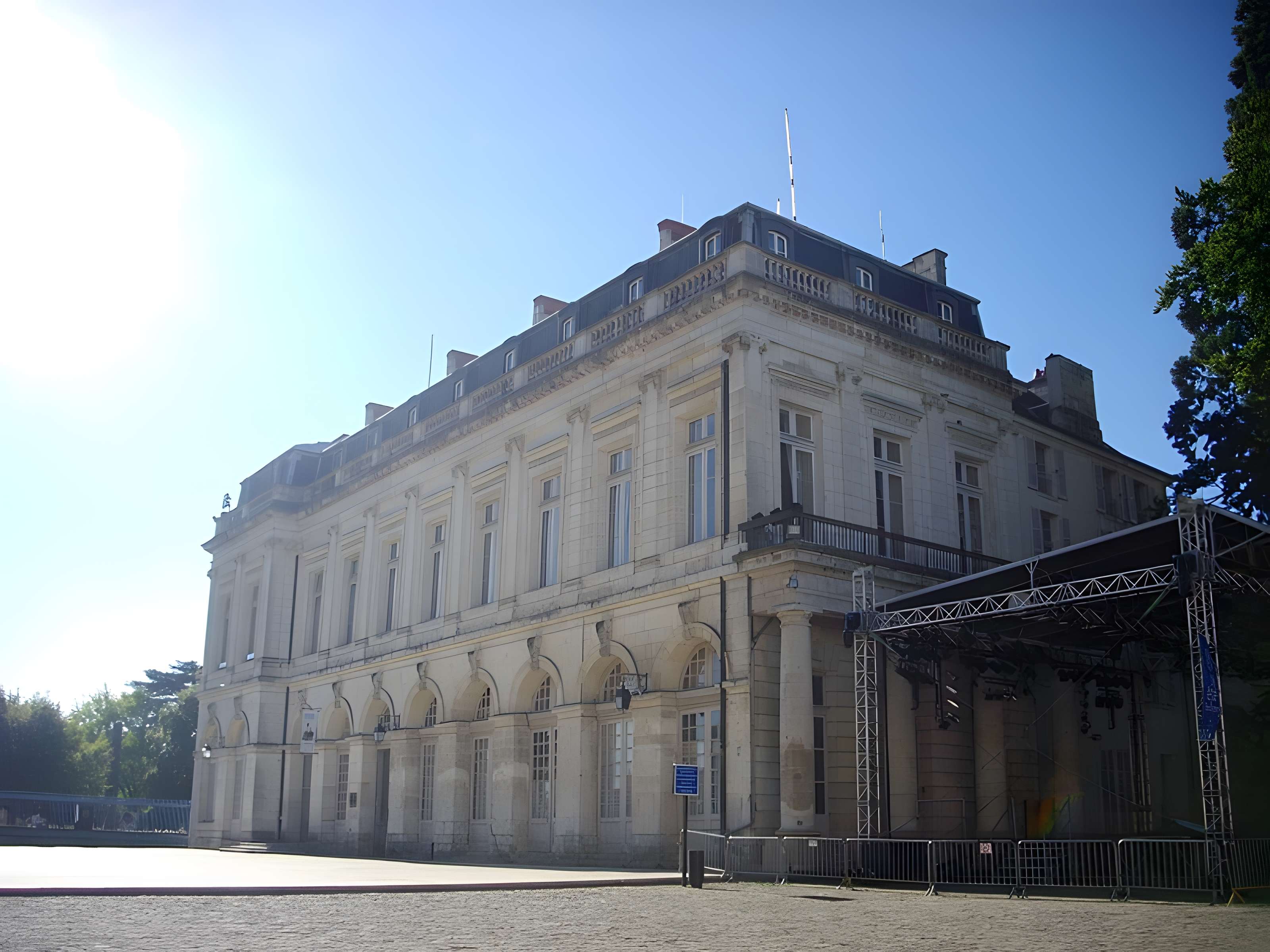 Palais archiépiscopal de Bourges