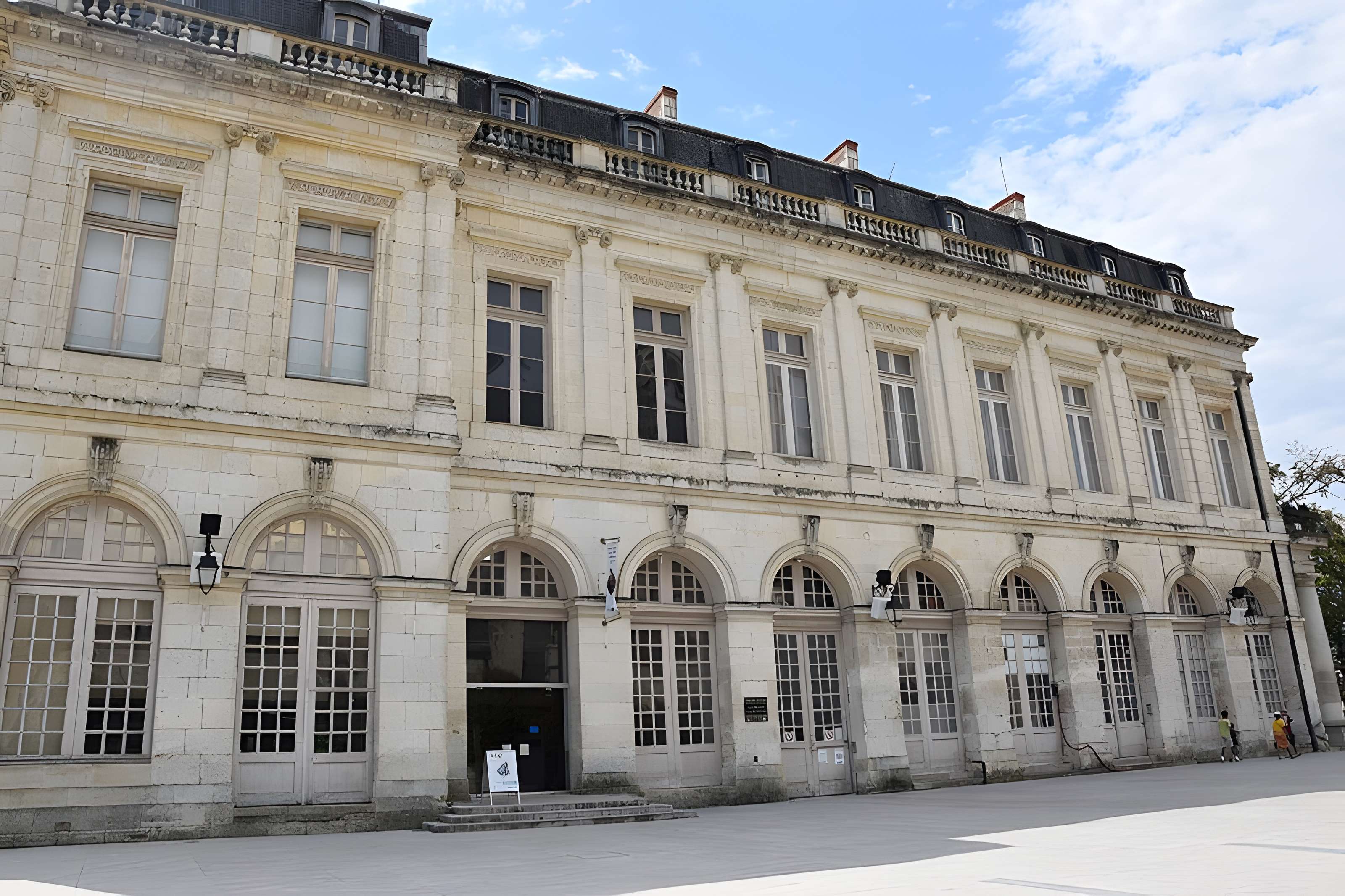 Palais archiépiscopal de Bourges