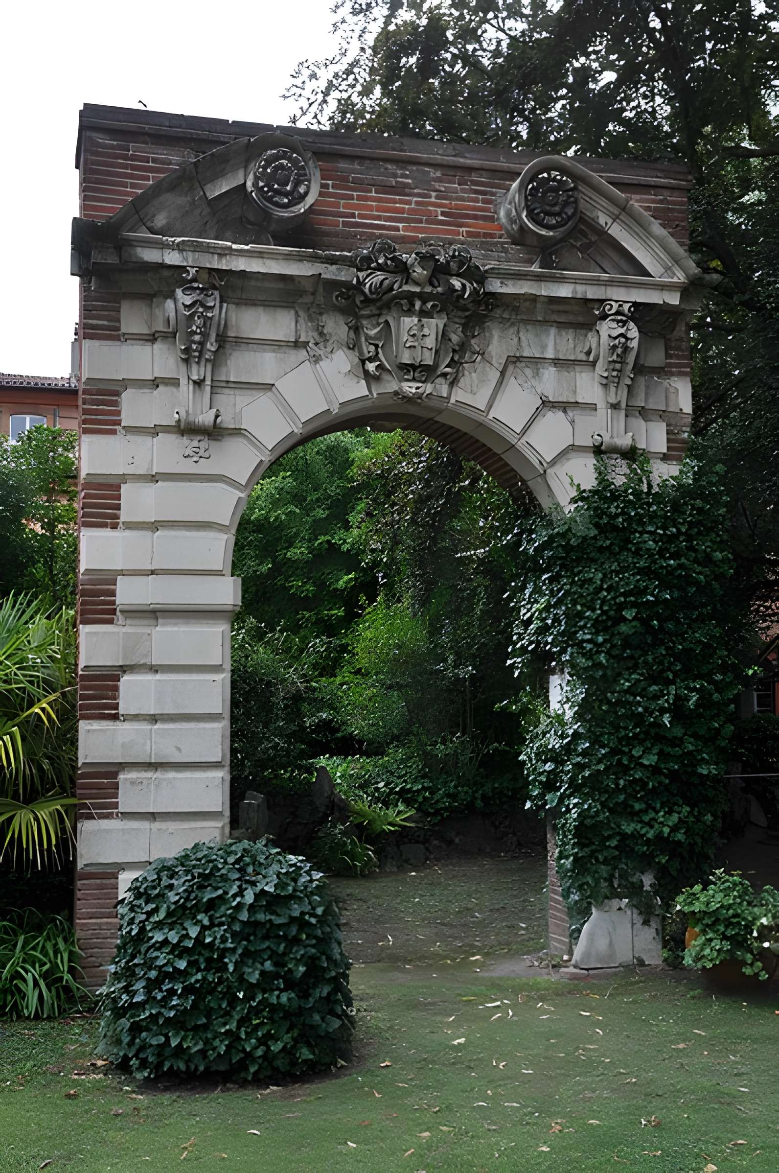 Palais archiépiscopal de Toulouse 