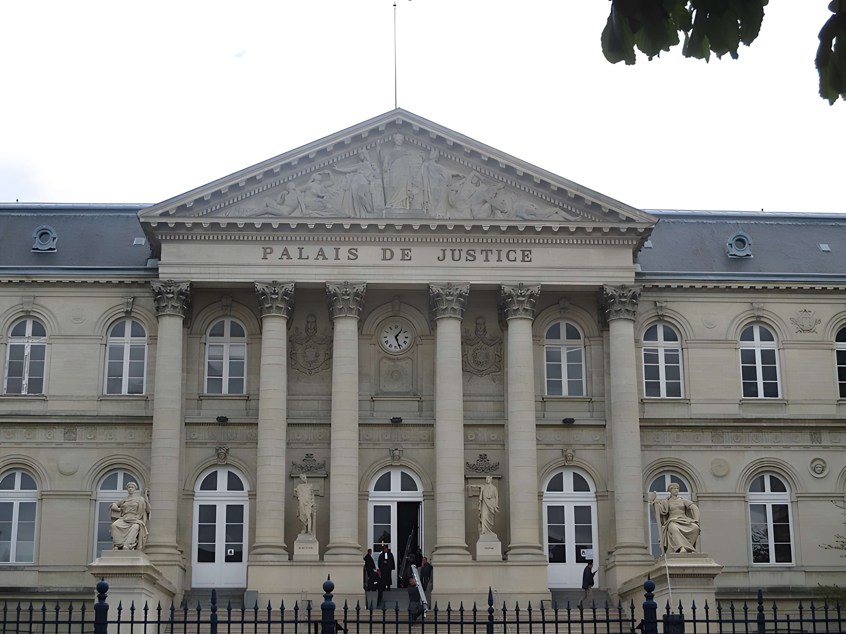 Palais de justice d'Amiens