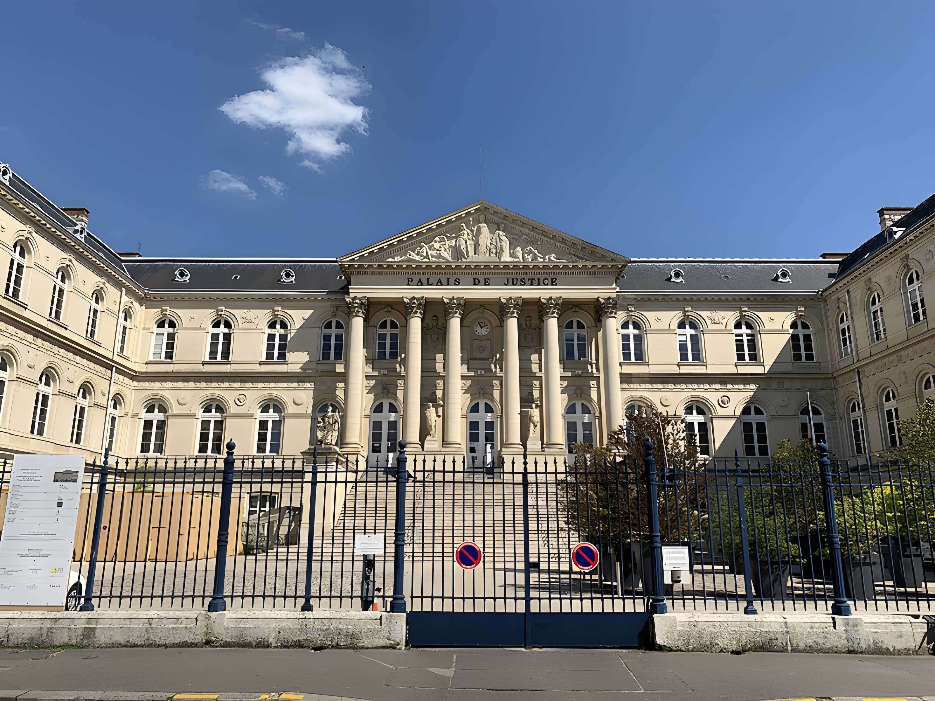 Palais de justice d'Amiens