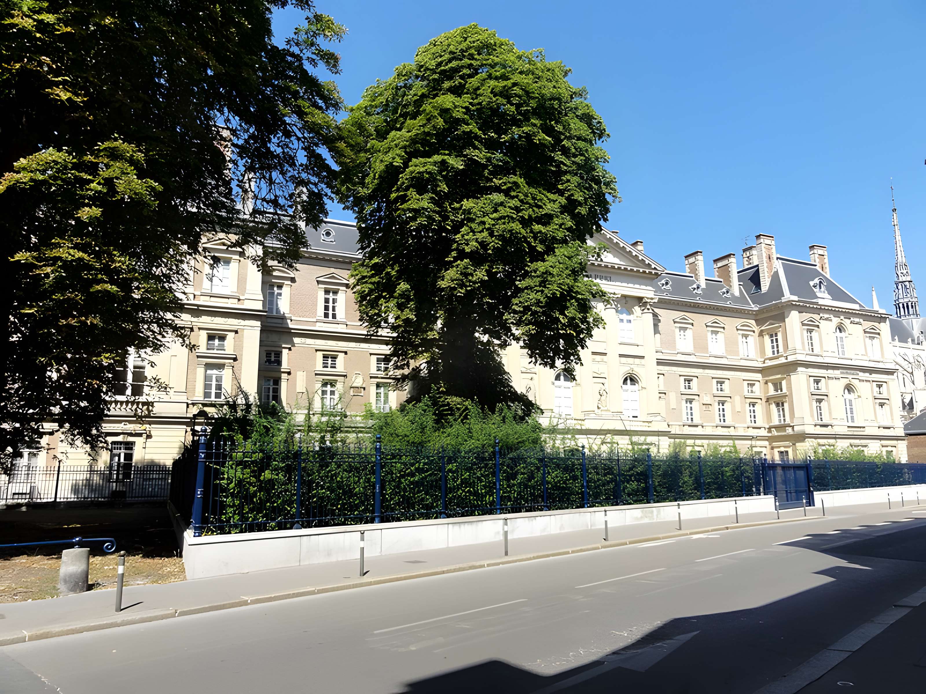 Palais de justice d'Amiens