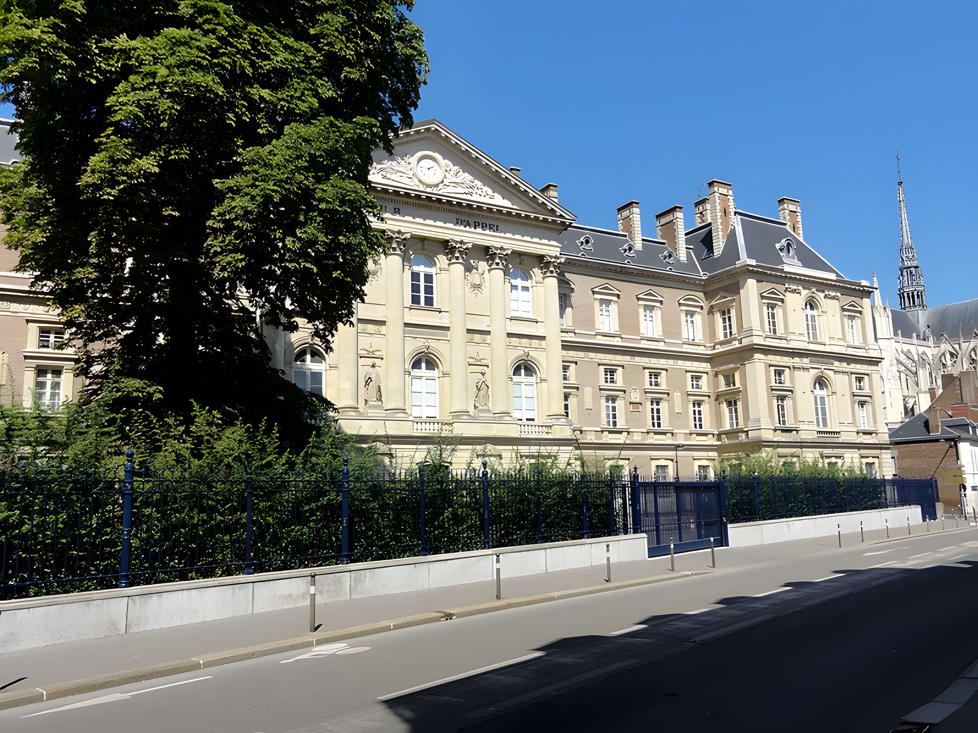 Palais de justice d'Amiens
