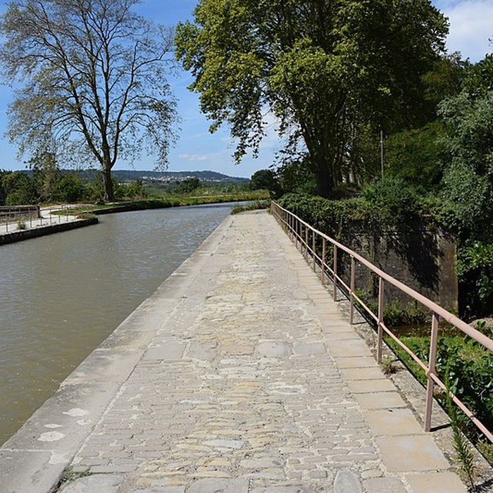 Photo de Canal du Midi : Pont-canal de lOrbiel