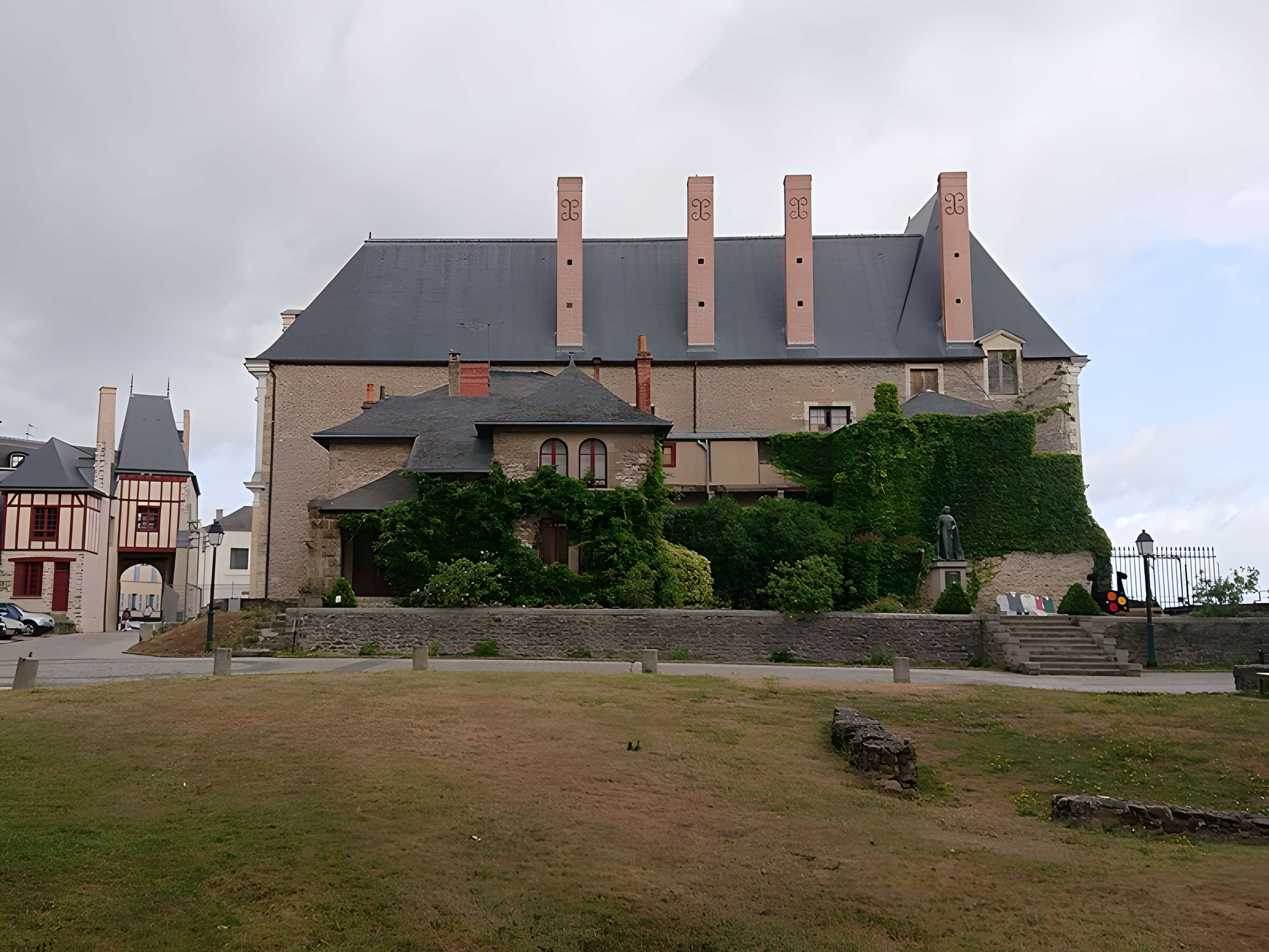 Palais de justice de Laval