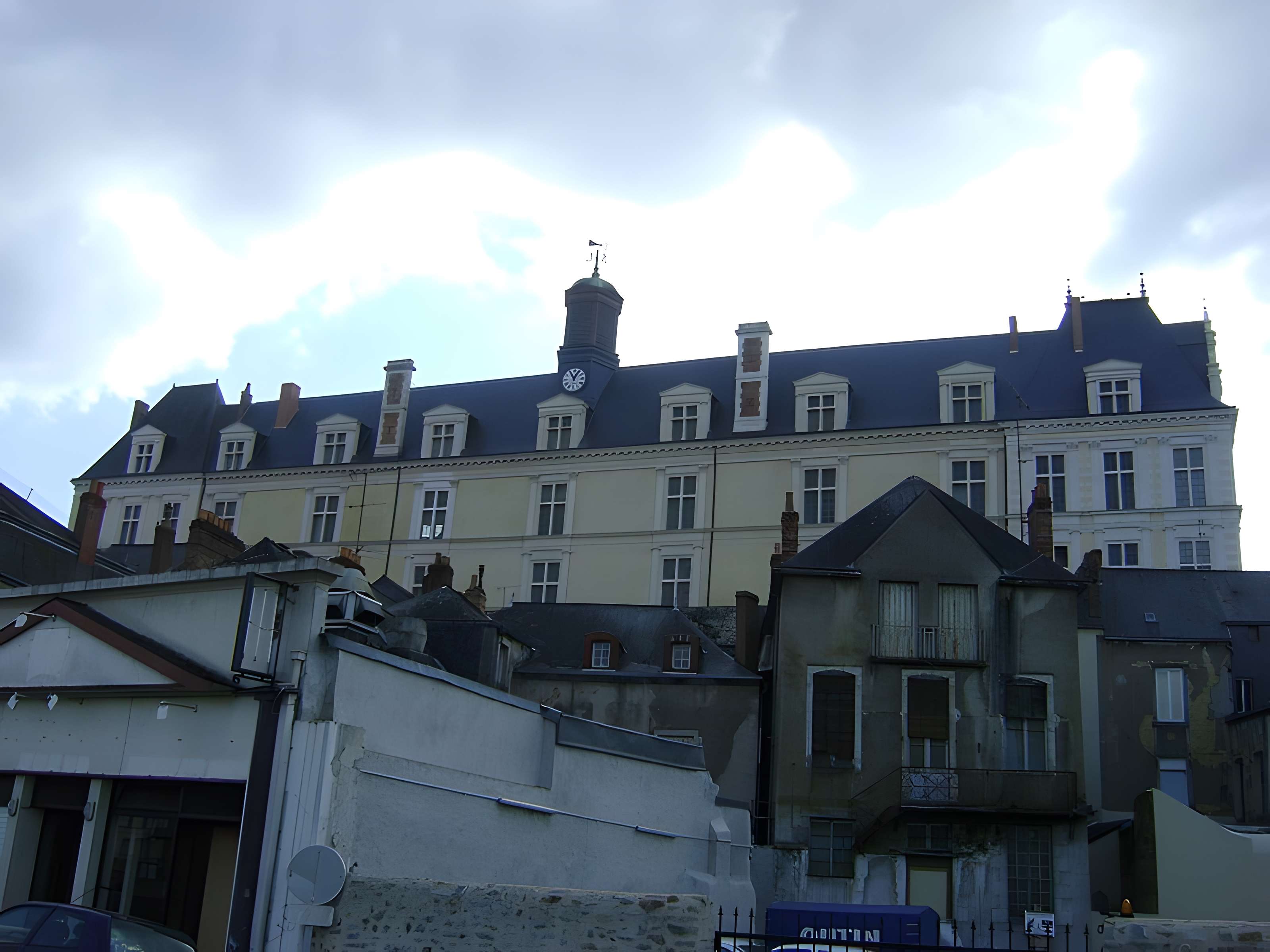 Palais de justice de Laval