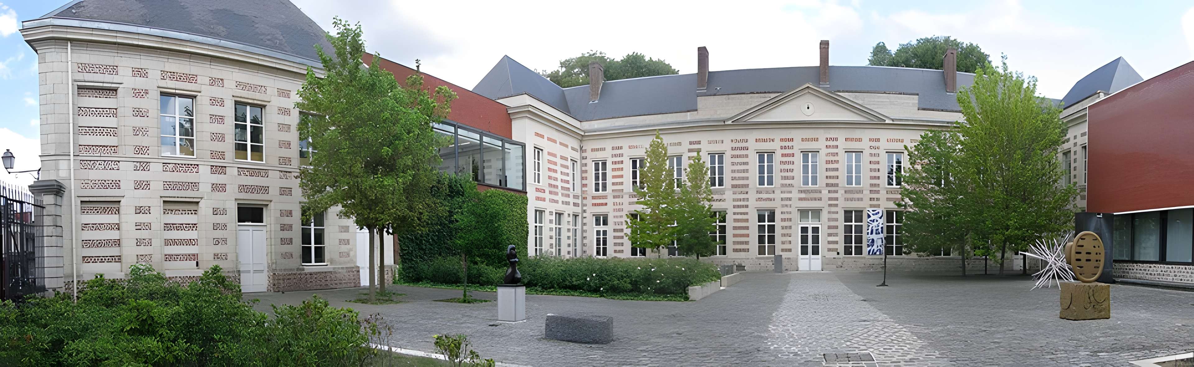 Ancien Palais des Archevêques de Cambrai ou Palais Fénelon