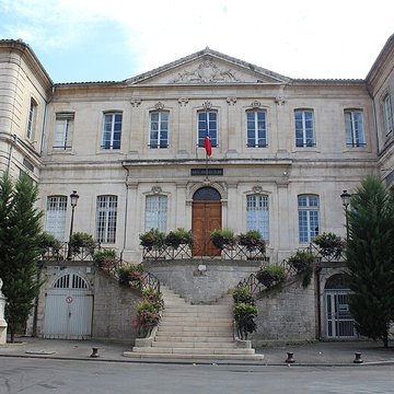 Palais épiscopal dApt 