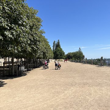 Palais épiscopal de Blois