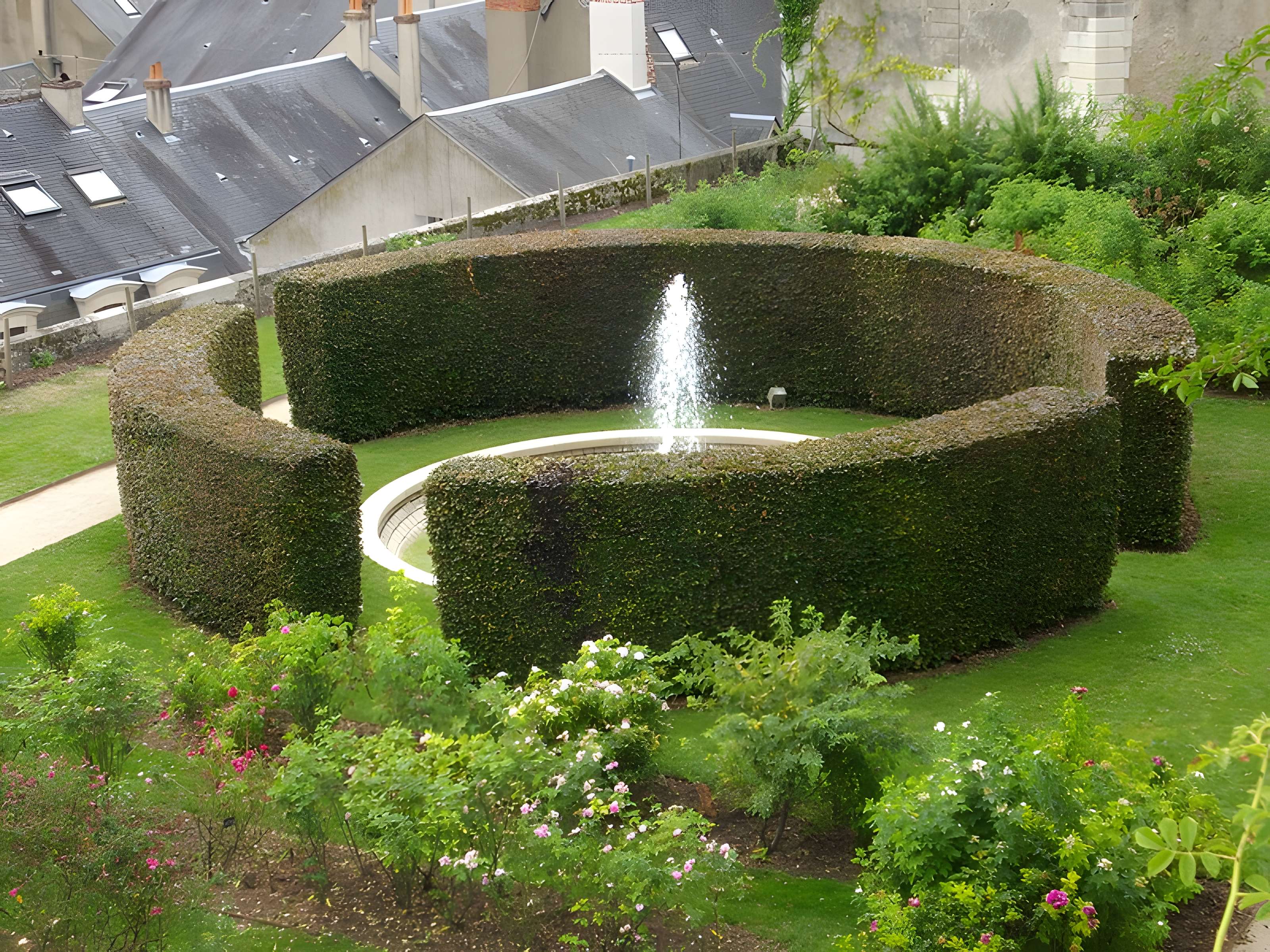Palais épiscopal de Blois