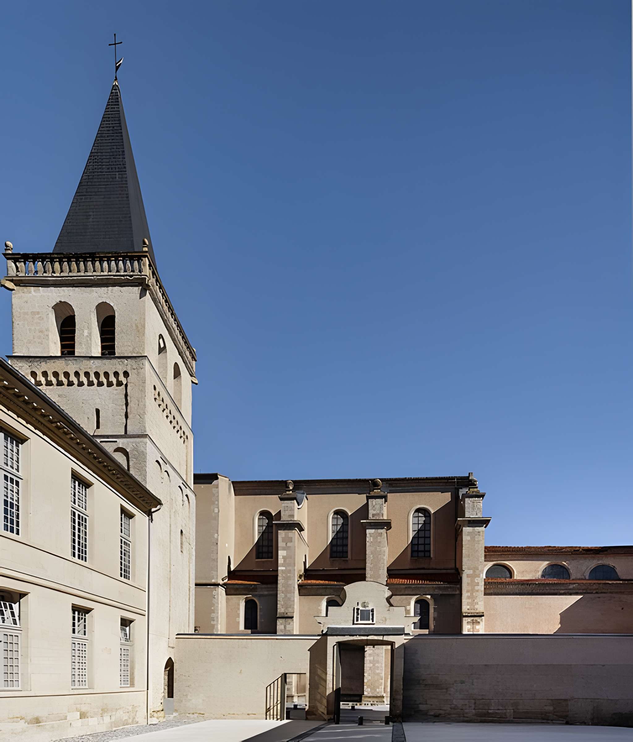 Palais épiscopal de Castres