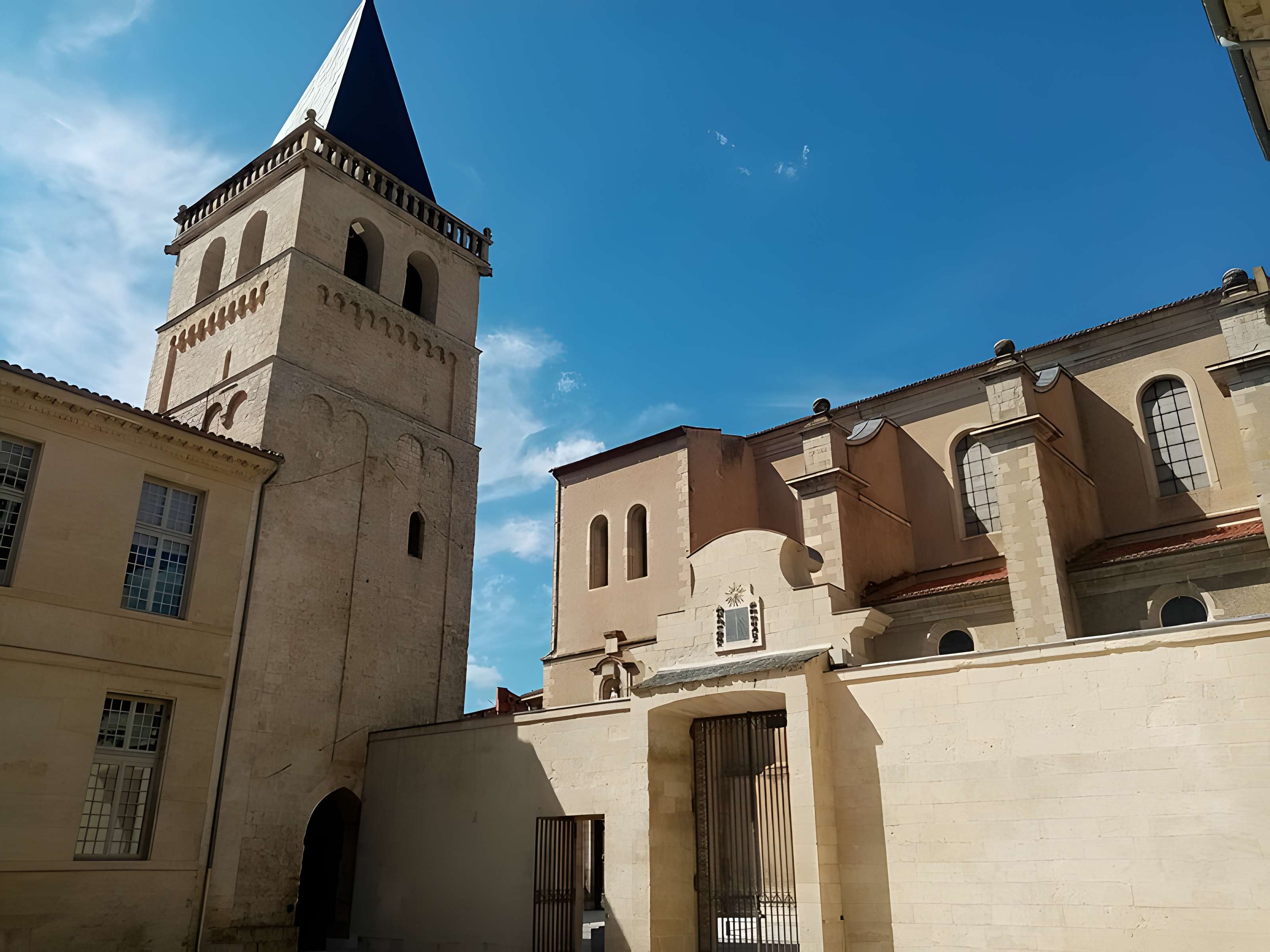 Palais épiscopal de Castres