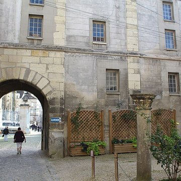 Palais épiscopal de Meaux