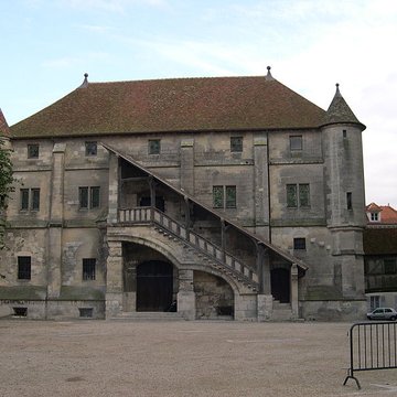 Palais épiscopal de Meaux