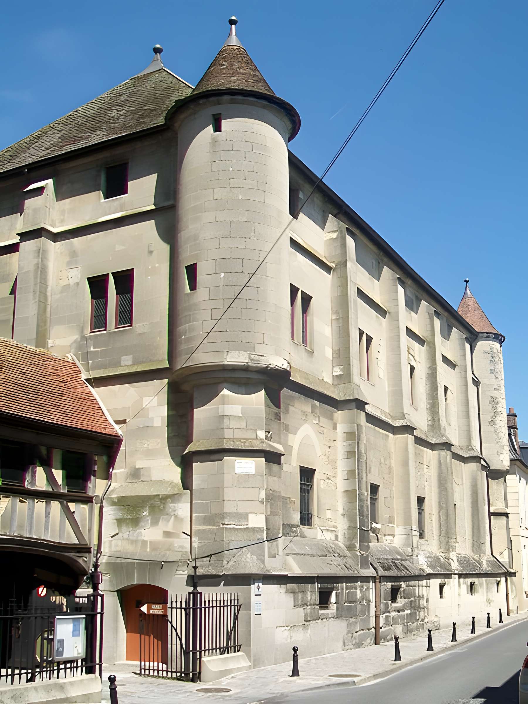 Palais épiscopal de Meaux