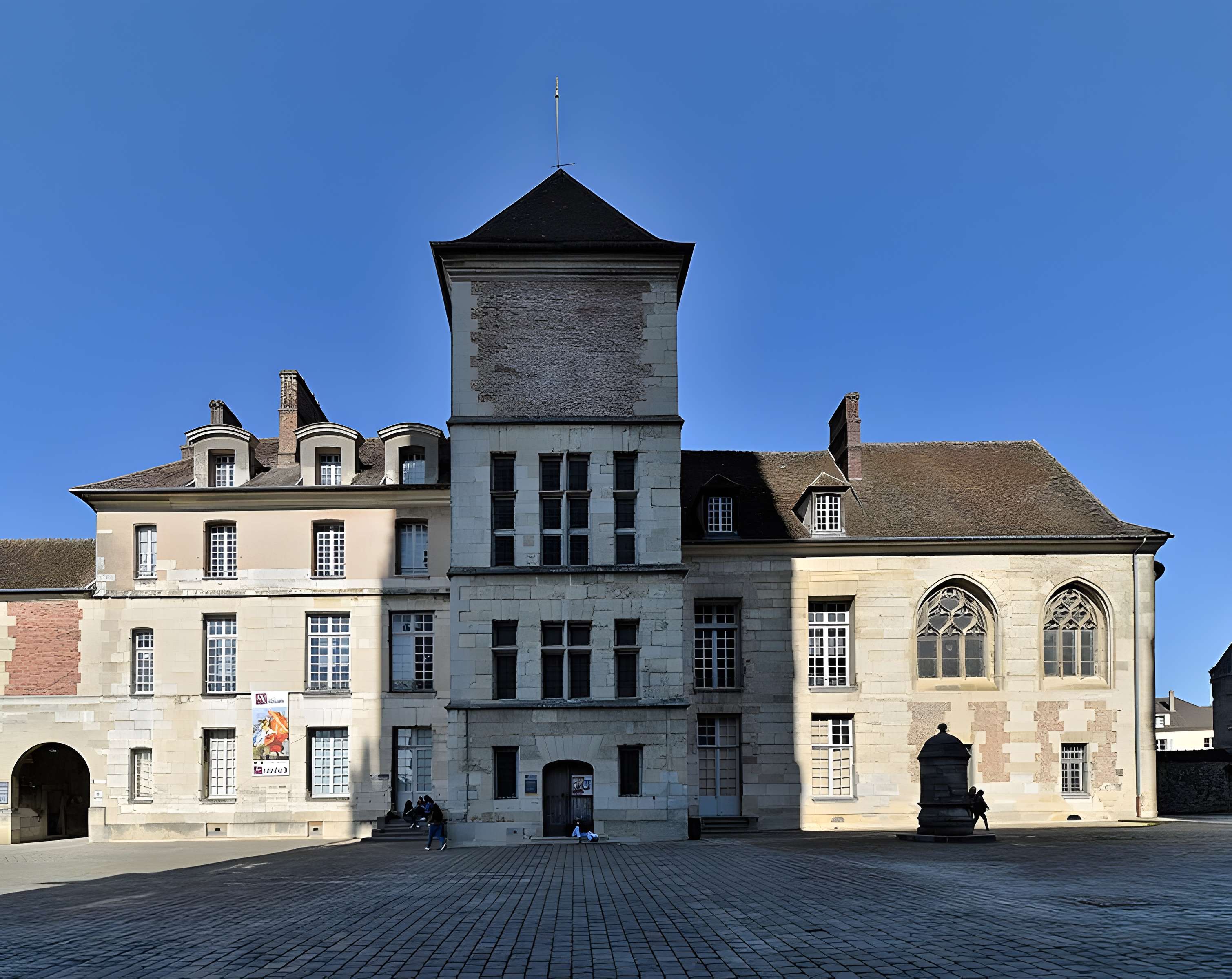 Palais épiscopal de Meaux