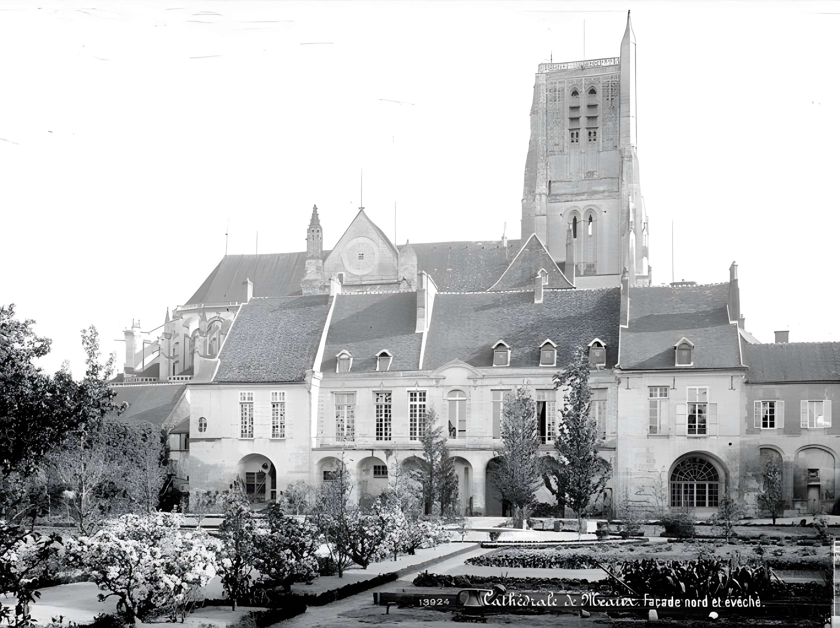 Palais épiscopal de Meaux