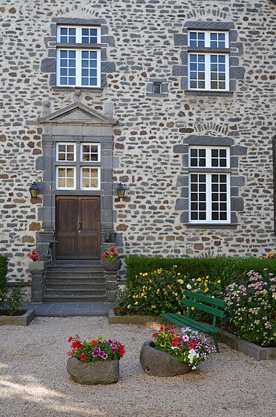 Palais épiscopal de Saint-Flour
