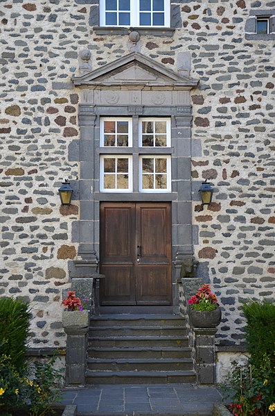 Palais épiscopal de Saint-Flour