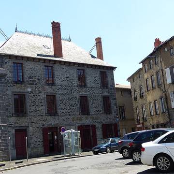 Palais épiscopal de Saint-Flour