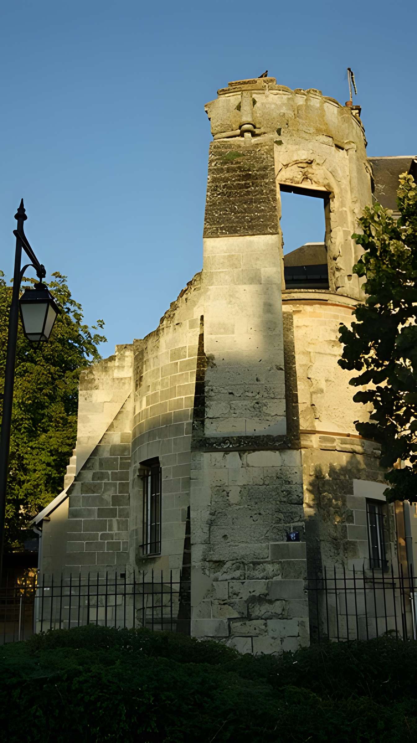 Palais épiscopal de Soissons