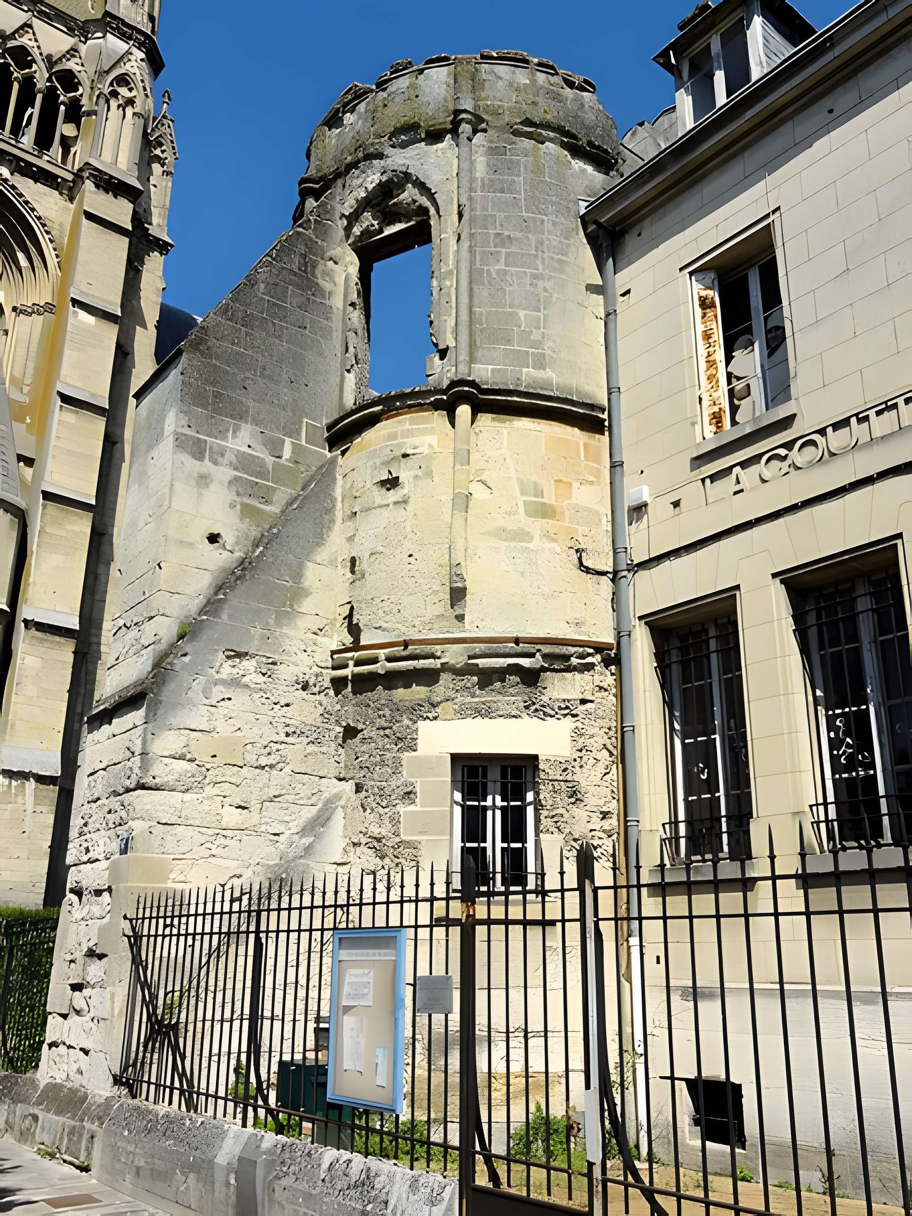 Palais épiscopal de Soissons