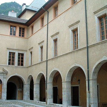 Palais épiscopal de Tarentaise à Moûtiers