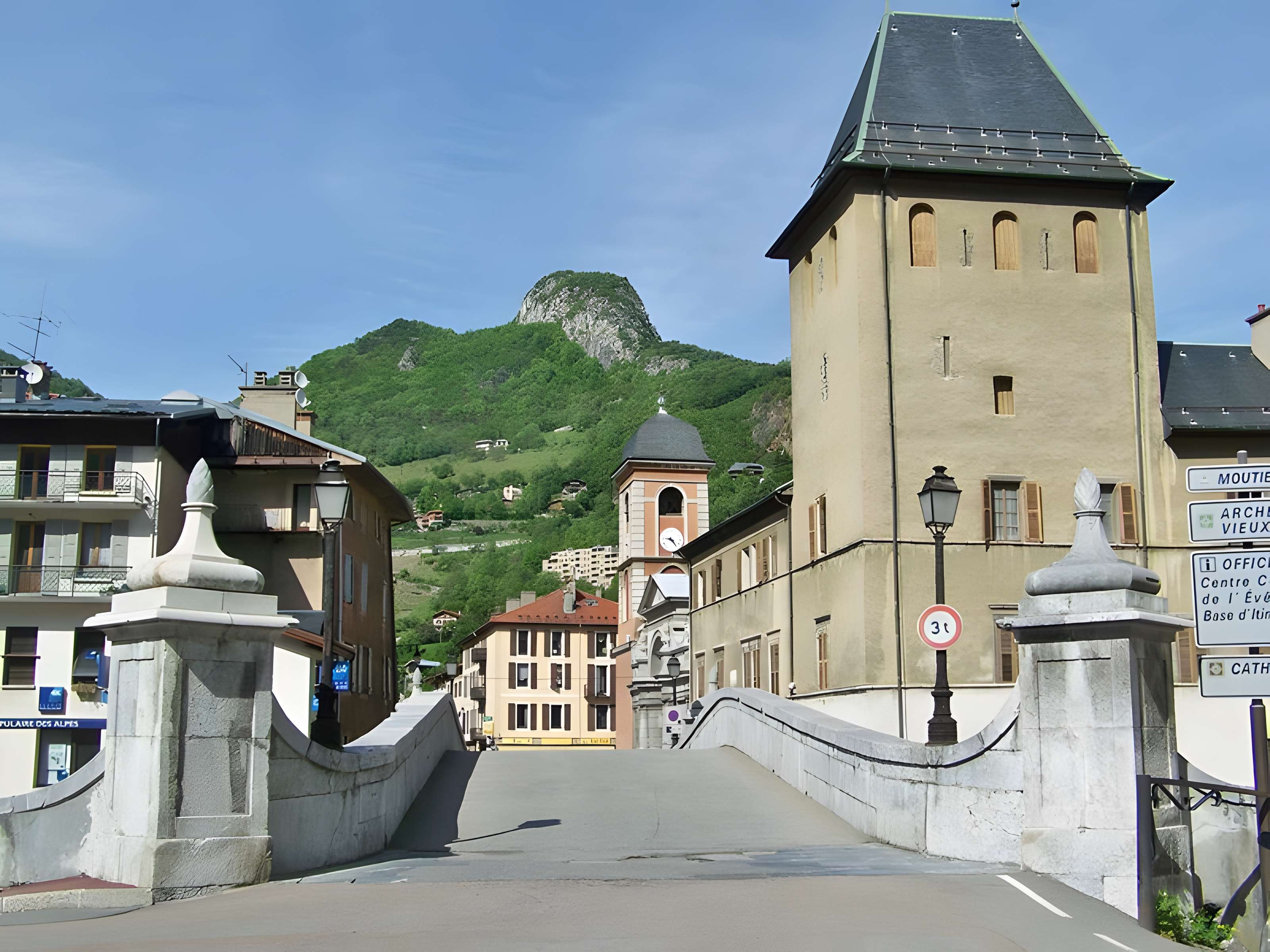 Palais épiscopal de Tarentaise à Moûtiers