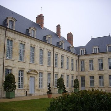 Palais épiscopal dOrléans