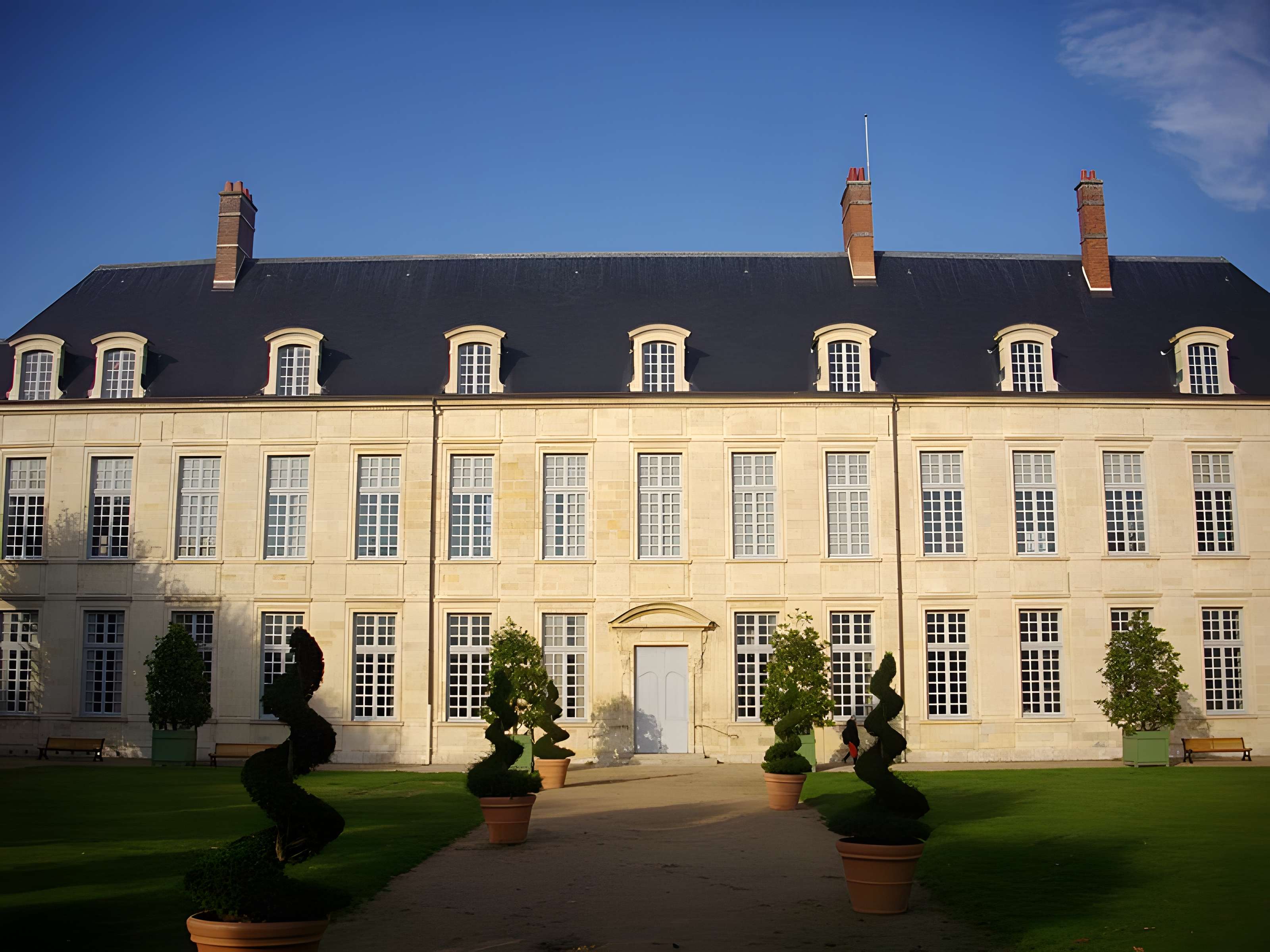 Palais épiscopal d'Orléans