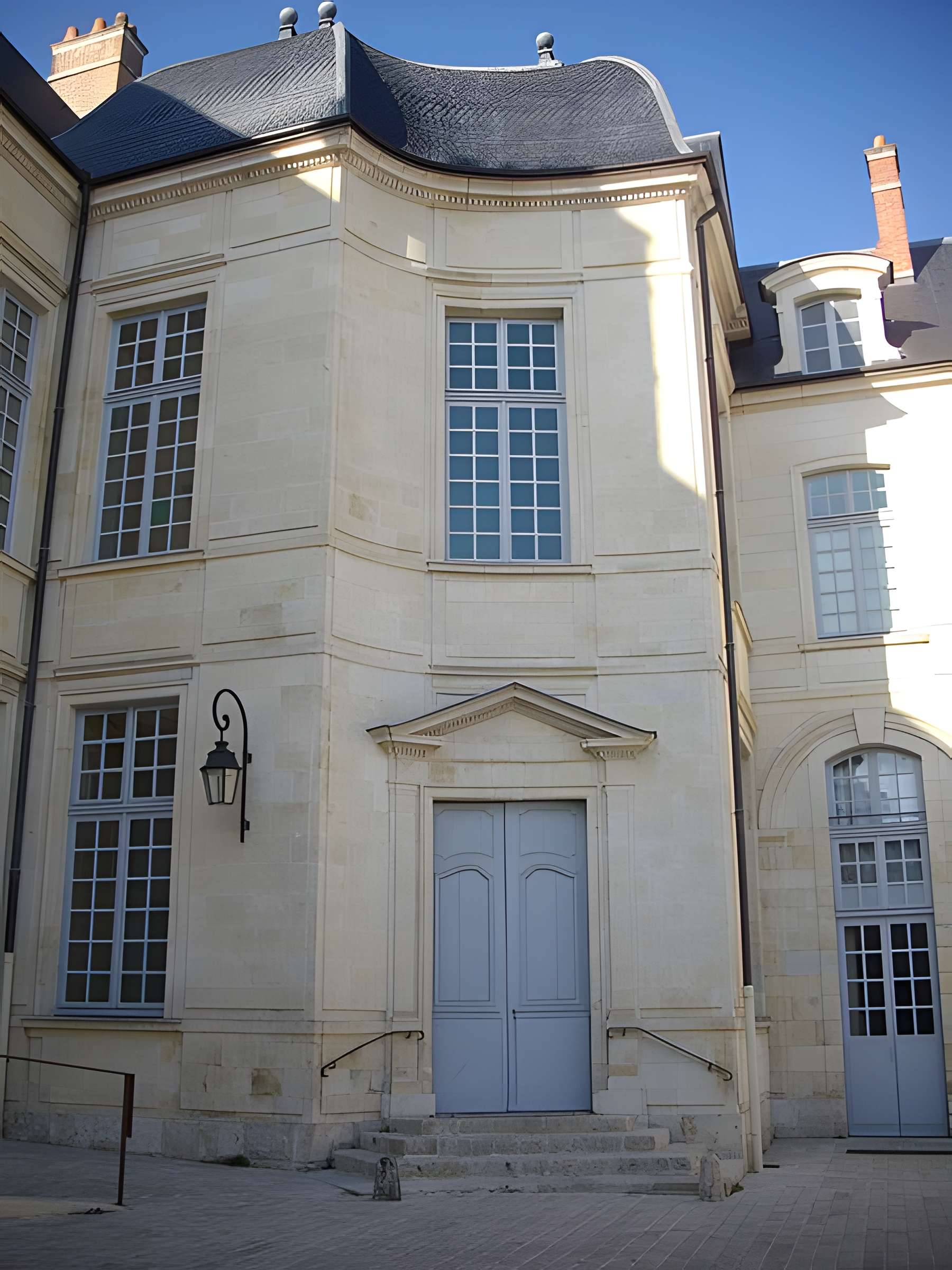 Palais épiscopal d'Orléans