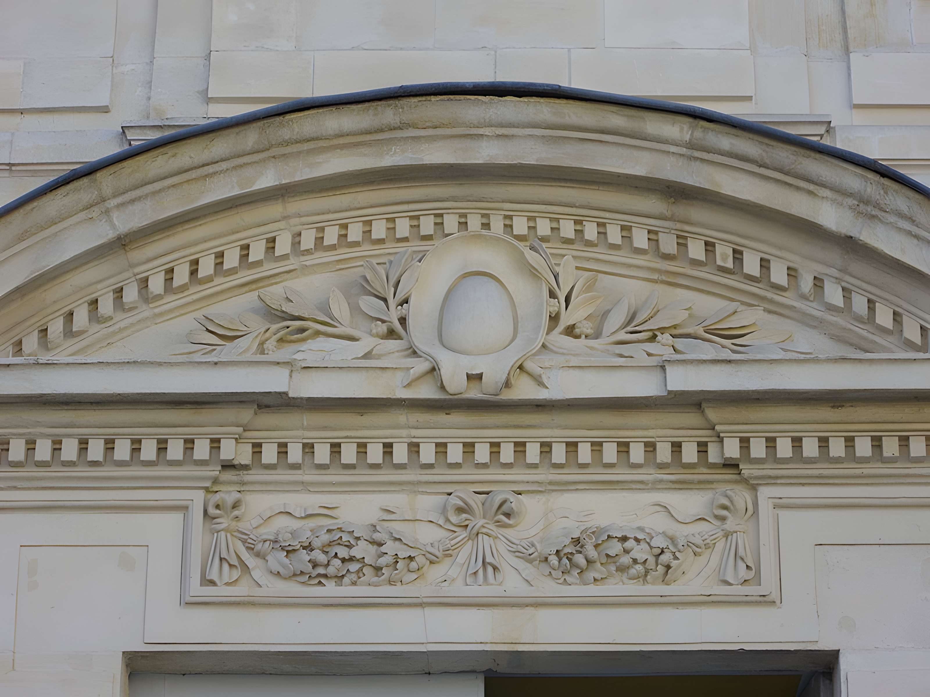 Palais épiscopal d'Orléans