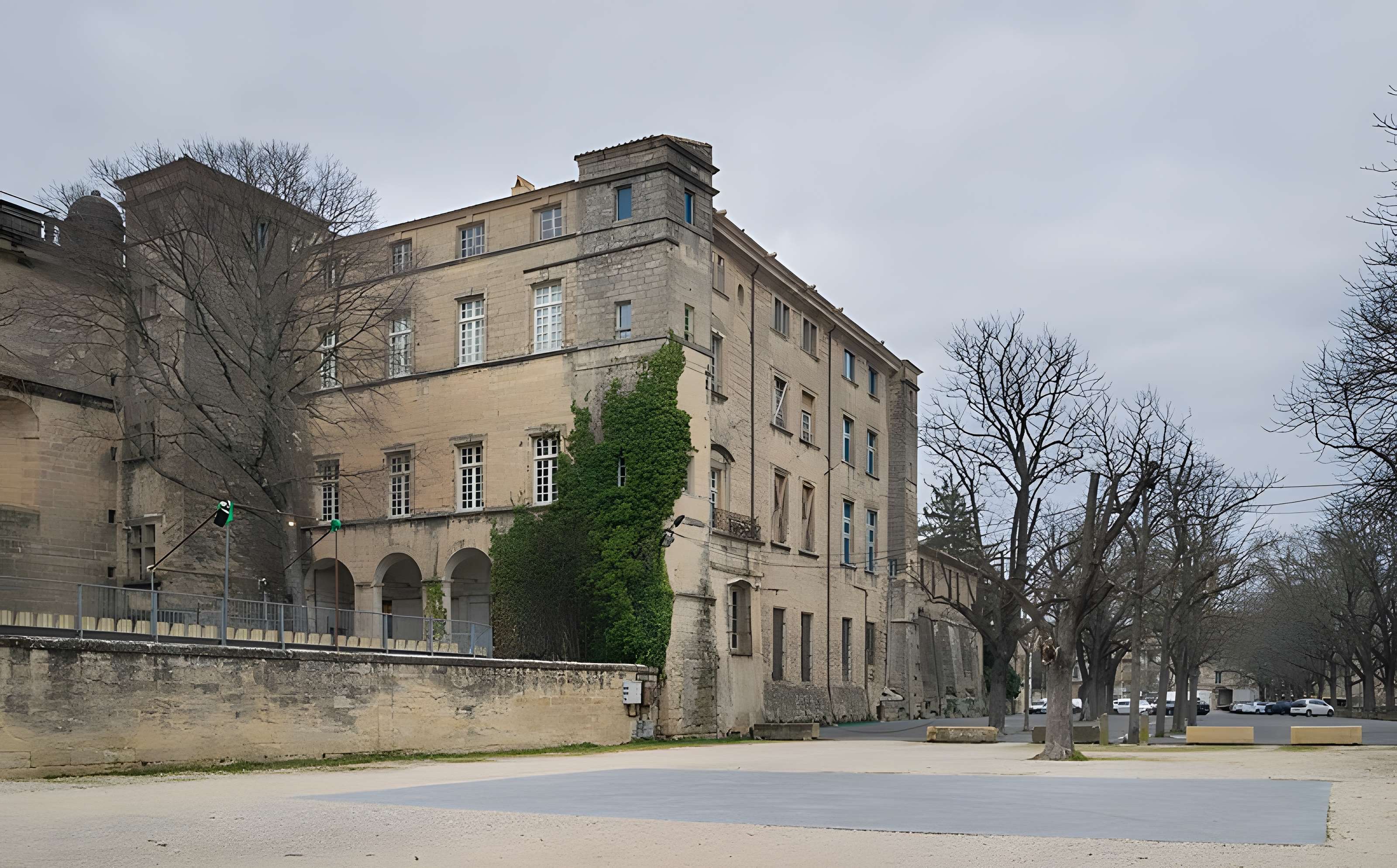 Palais épiscopal d'Uzès