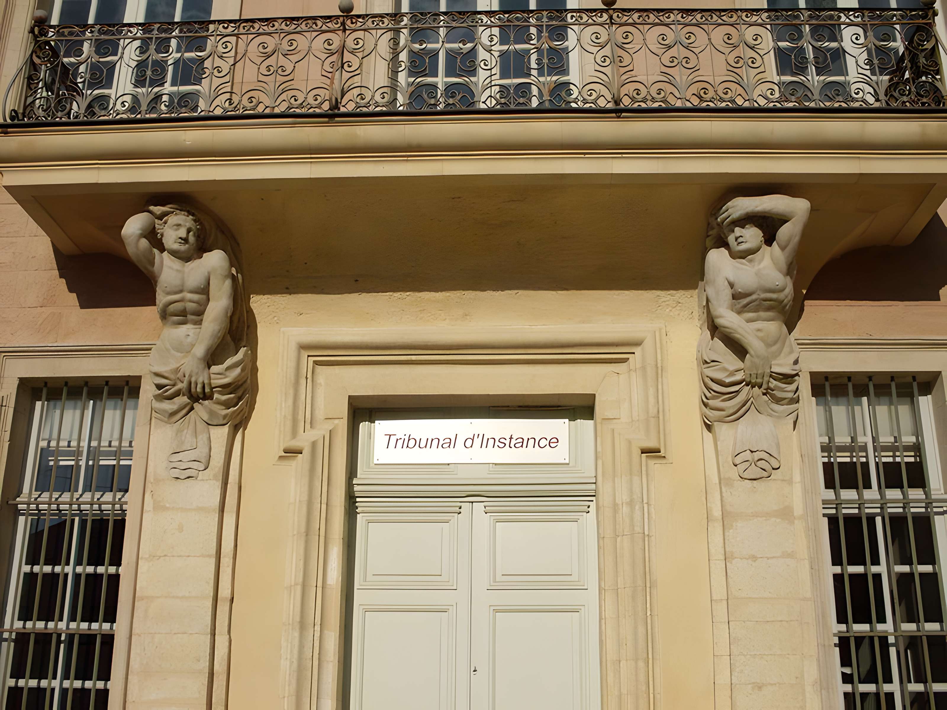 Palais épiscopal d'Uzès