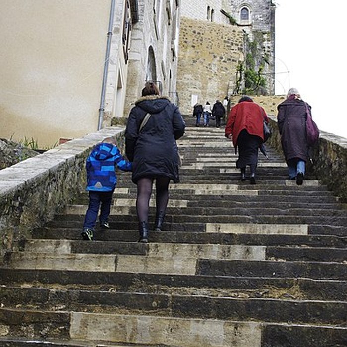 Photo de Parvis et escaliers de la cité religieuse de Rocamadour