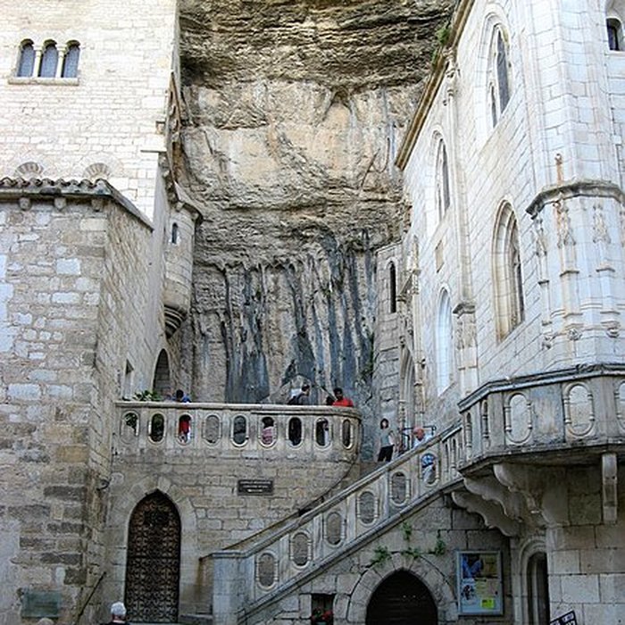 Photo de Parvis et escaliers de la cité religieuse de Rocamadour