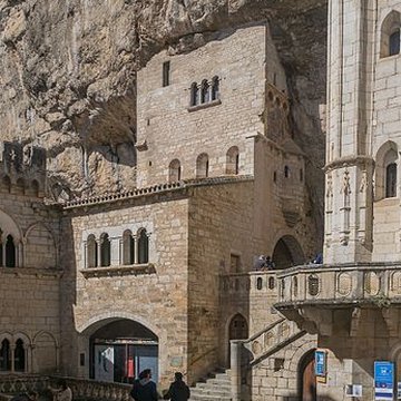 Parvis et escaliers de la cité religieuse de Rocamadour